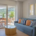 Sea La Vie Seafront Location 4 Bedrooms Sea Access Zrnovo