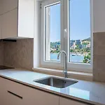 Villa Sea La Vie Seafront Location 4 Bedrooms Sea Access