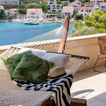 Willa Sea La Vie Seafront Location 4 Bedrooms Sea Access *
