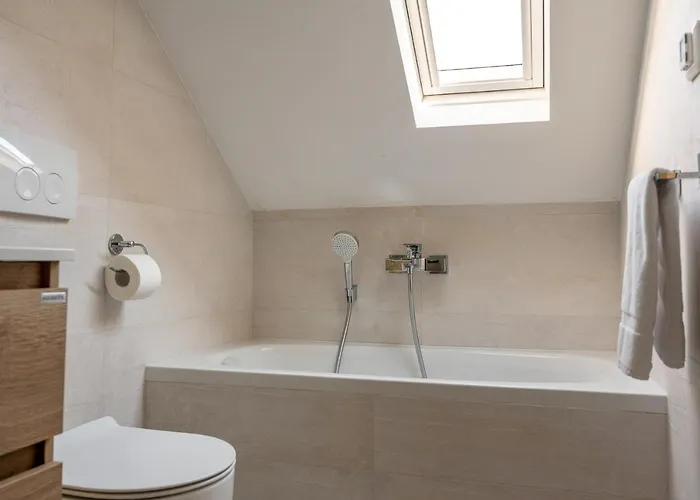 Luxurious Seafront 4 Bedrooms Sea La Vie Infinity Pool Sea Access Žrnovo