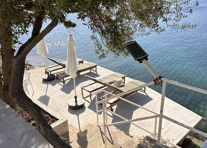 Sea La Vie Seafront Location 4 Bedrooms Sea Access *